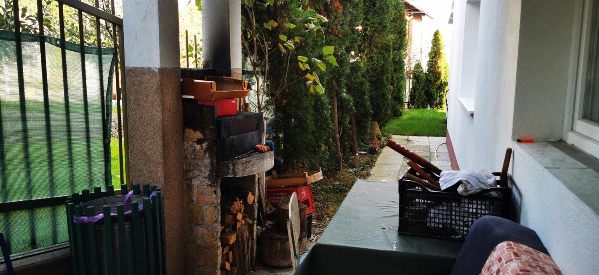 Rest & Recharge 4Bdr Apt- Free Parking, Ac & Garden Сараєво Екстер'єр фото